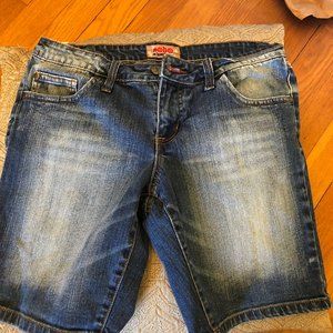 nobo jeans shorts junior size 9, distressed